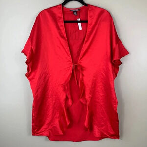 NWT Victoria’s Secret red short sleeve robe